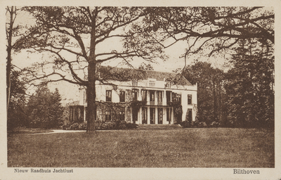 130492 Gezicht op het huis Jagtlust (gemeentehuis van de gemeente De Bilt, Soestdijkseweg Zuid 173-175) te Bilthoven.